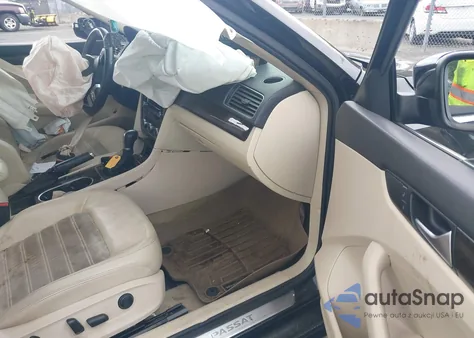 2014 Volkswagen Passat 2.0L Tdi Sel Premium from USA, damaged, VIN 1VWCN7A32EC106209